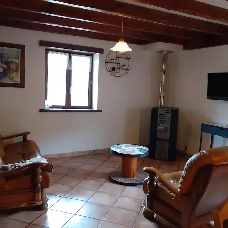 Nyaraló Etxola *