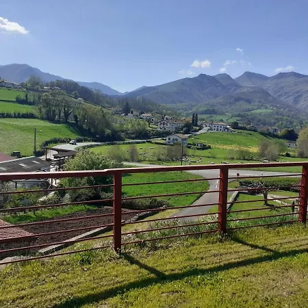 Etxola Dom wakacyjny Saint-Etienne-de-Baigorry